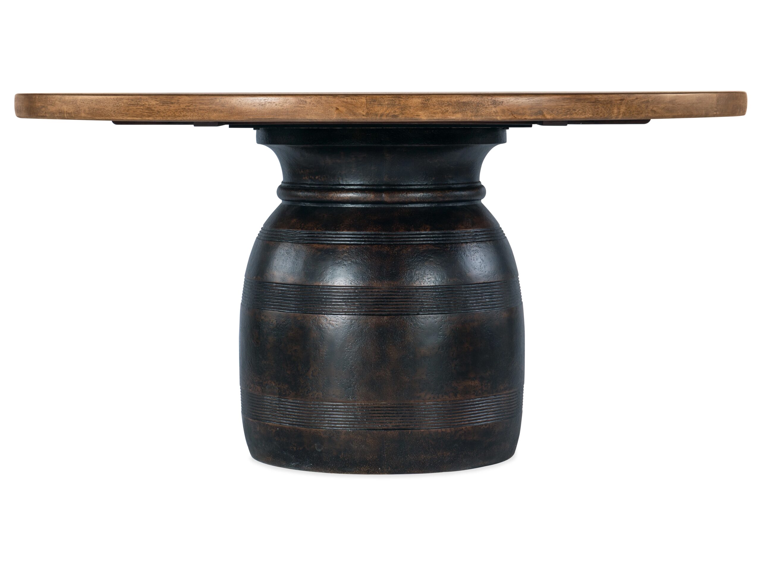 5d1897f636e8e186bfc156f9a0d7b401 Big Sky Round Dining Table - Image 1